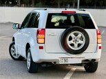 Suzuki Grand Vitara-7
