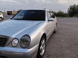Mercedes E 320-5
