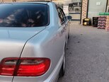 Mercedes E 320-7