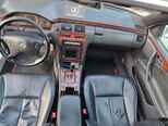 Mercedes E 320-13