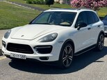 Porsche Cayenne Turbo-10