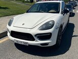 Porsche Cayenne Turbo-4