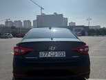 Hyundai Sonata-5