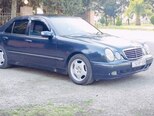 Mercedes E 220-5