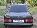 Mercedes 190-2