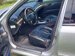 Mercedes E 270-10