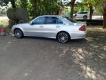 Mercedes E 270-2