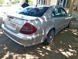 Mercedes E 270-3