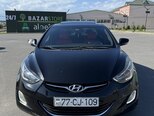 Hyundai Elantra-4