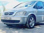Opel Zafira-1