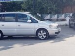 Opel Zafira-10