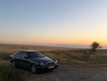 Mercedes E 220-3