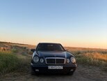 Mercedes E 220-4