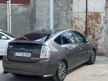 Toyota Prius-7