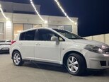 Nissan Tiida-7