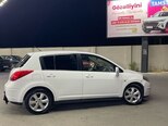 Nissan Tiida-9