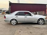 Mercedes C 240-3
