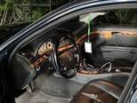 Mercedes E 270-7