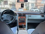 Mercedes E 240-6