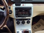 Volkswagen Passat-10