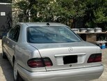 Mercedes E 240-7
