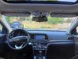 Hyundai Elantra-3