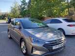 Hyundai Elantra-4