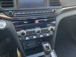 Hyundai Elantra-14