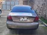 Ford Taurus-2