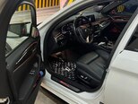 BMW 530e-10