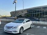 Hyundai Sonata-1