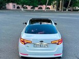 Kia K5-4