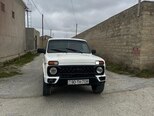 LADA (VAZ) Niva-8
