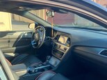 Hyundai Sonata-12