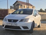SEAT Ibiza-1