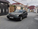 Mercedes E 230-10