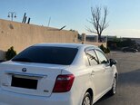 Toyota Corolla Axio-2