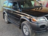 Mitsubishi Montero Sport-2