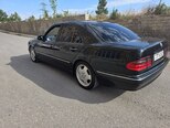 Mercedes E 240-7