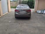 Hyundai Elantra-3