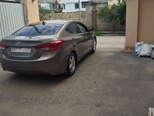 Hyundai Elantra-2