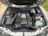 Mercedes E 240-11