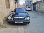 Mercedes E 240-2