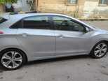 Hyundai Elantra-3