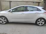 Hyundai Elantra-4