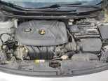 Hyundai Elantra-8