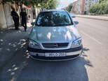 Opel Zafira-2