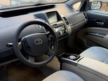 Toyota Prius-8