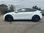 Tesla Model Y-5