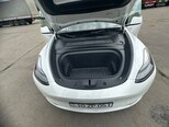 Tesla Model Y-9